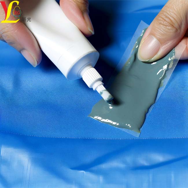 Bottom Coated on Waterproof Nylon Fabric